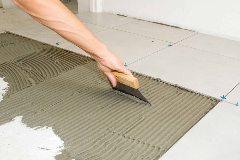 Prix m2 pour la pose de carrelage extérieur et intérieur à Bordeaux - Devis Carreleur à Mérignac